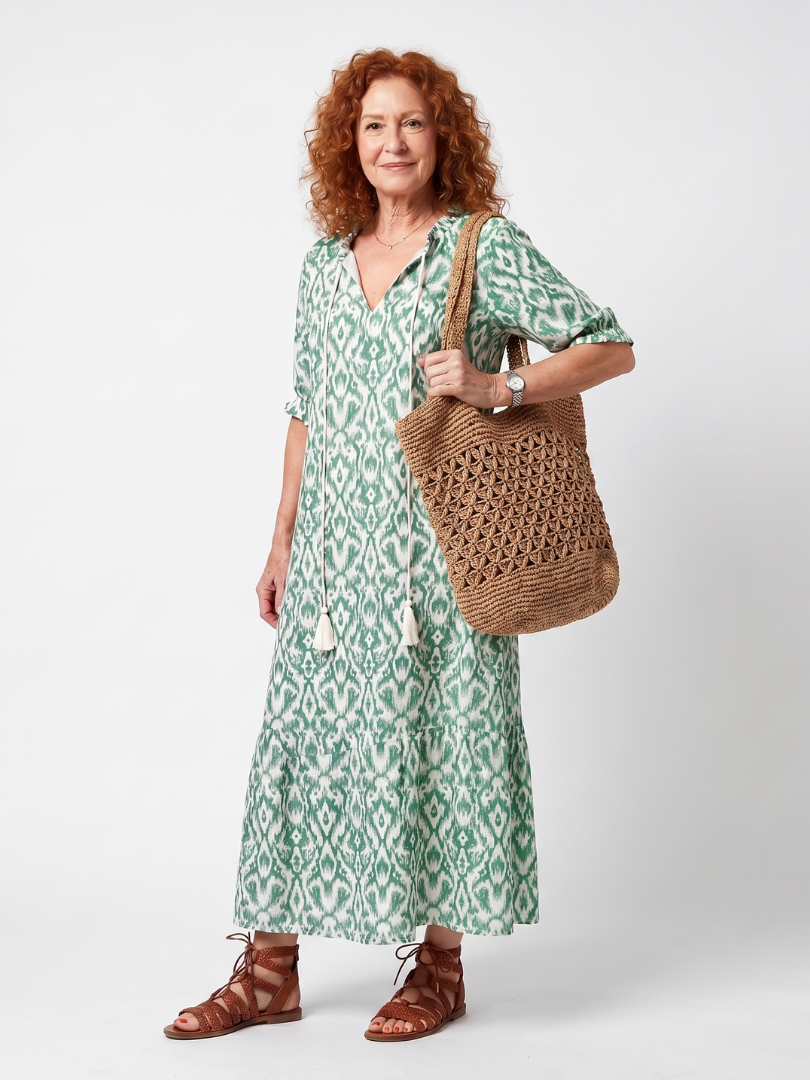 Ilara | Robe Midi à Col V avec Franges