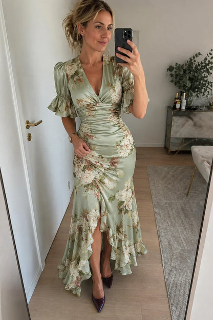 Lucía | Robe longue asymétrique en satin avec imprimé floral