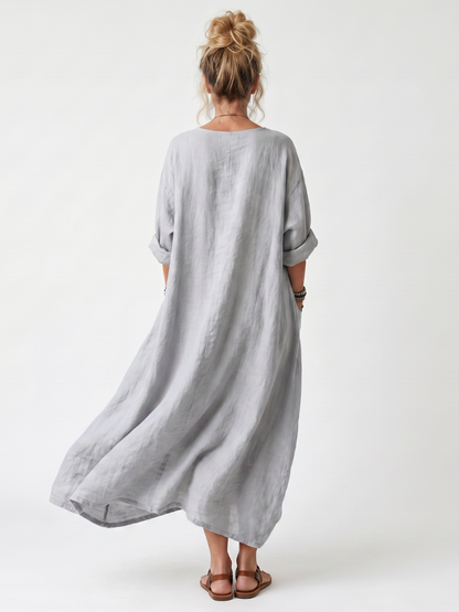 Raina | Robe midi oversized avec panneaux contrastés et broderies