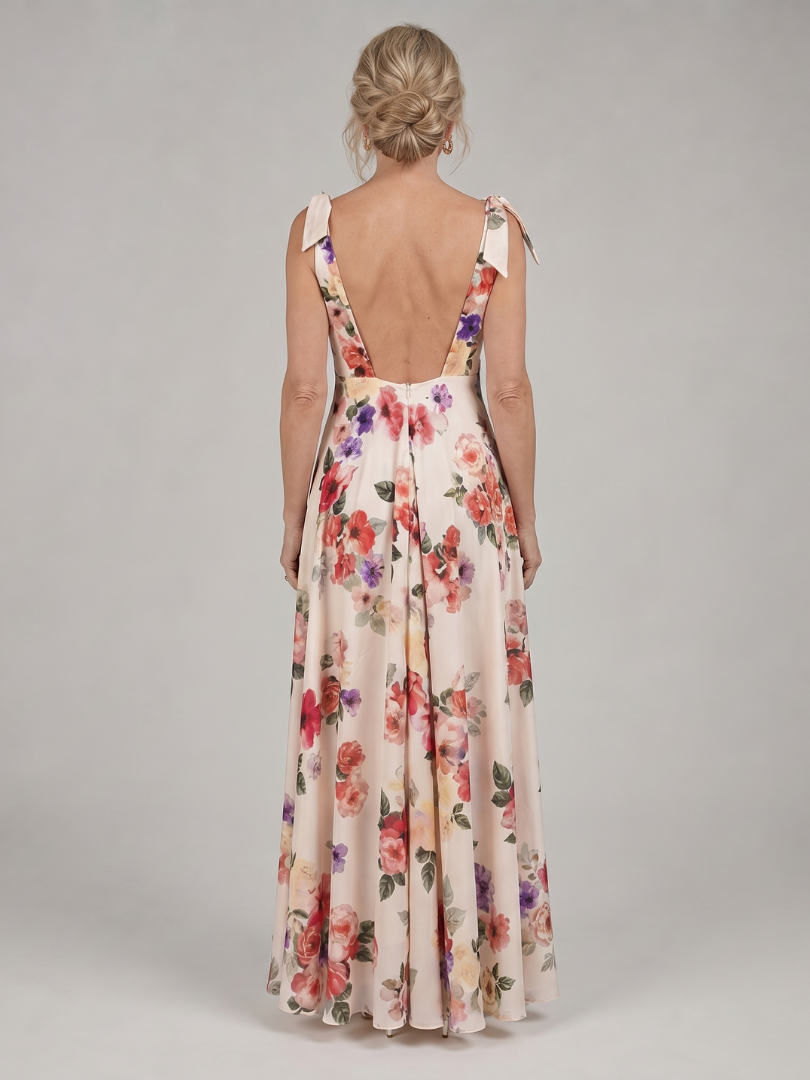 Elarose | Robe maxi à jupe fluide sans manches