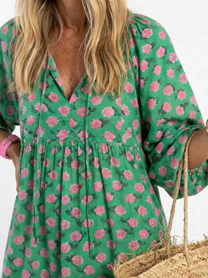 Fiora | Robe midi à volants avec imprimé floral en V