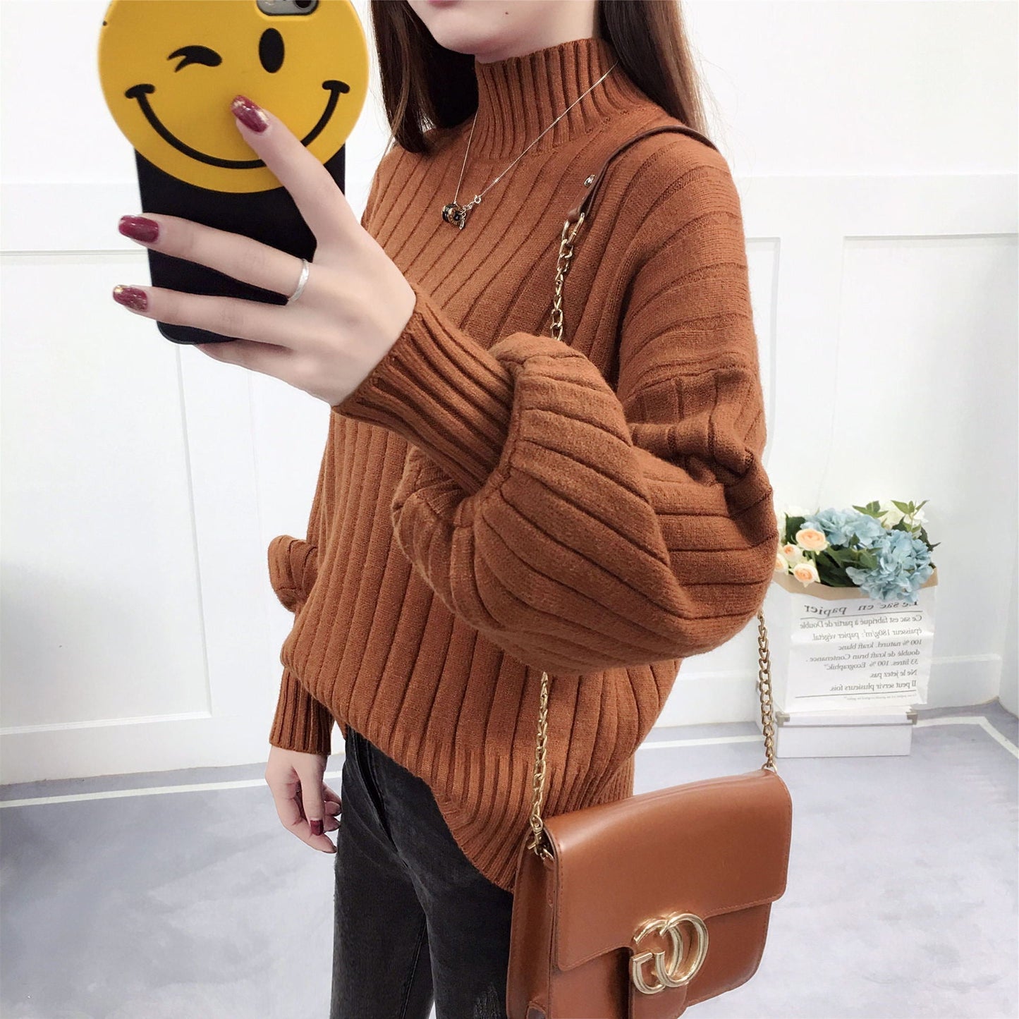 Pull Femme | Pull en Maille Épaisse à Col Montant et Coupe Décontractée