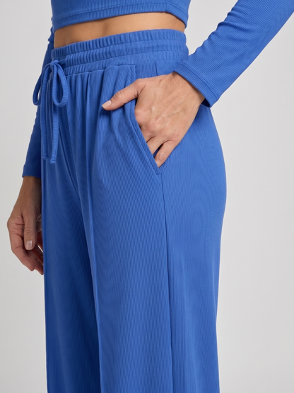 Avam | Ensemble Top Court à Manches Longues et Pantalon