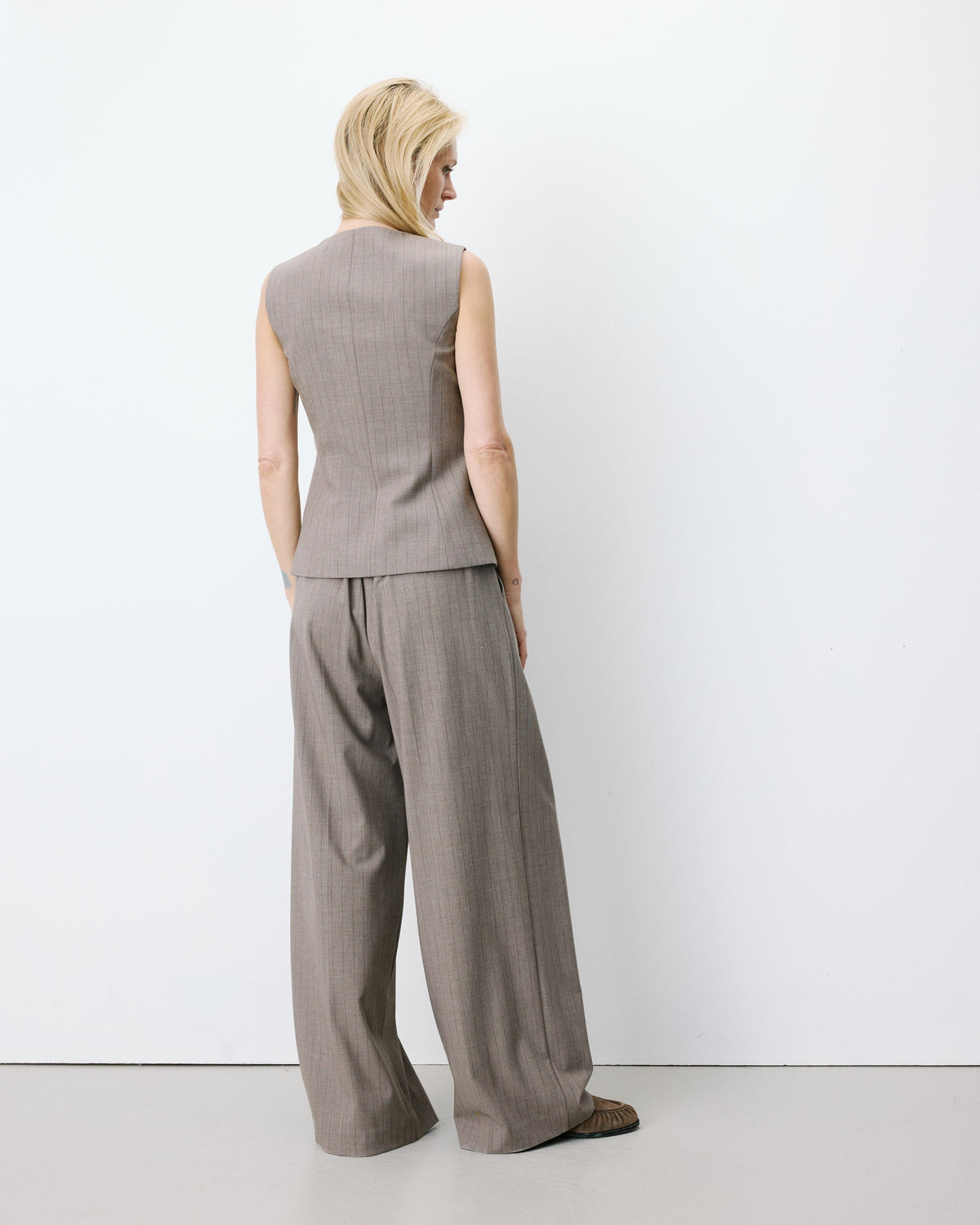 Gilet tailleur rayé col rond boutonné rayure Aristide