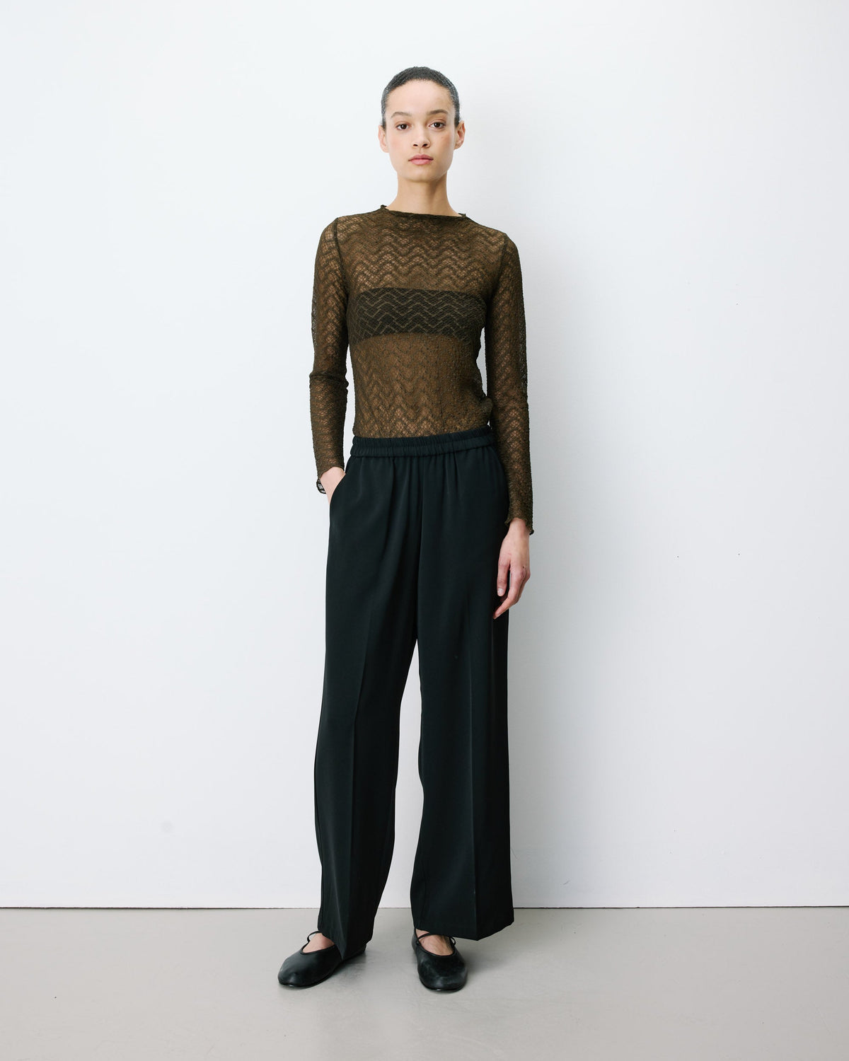 Pantalon fluide jambe large taille mi-haute noir Noblesse