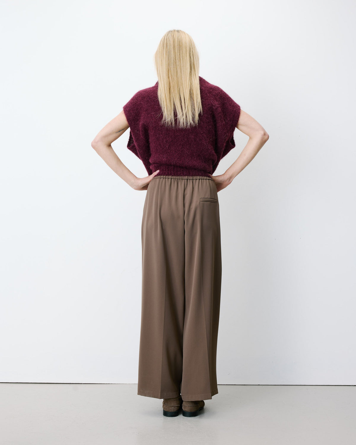Pantalon fluide jambe large taille mi-haute taupe Noblesse