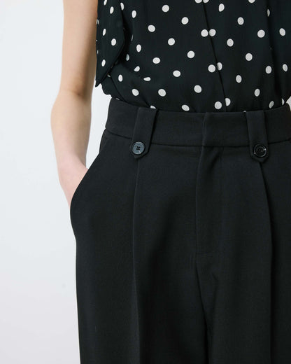 Pantalon tailleur large à plis noir Nilay