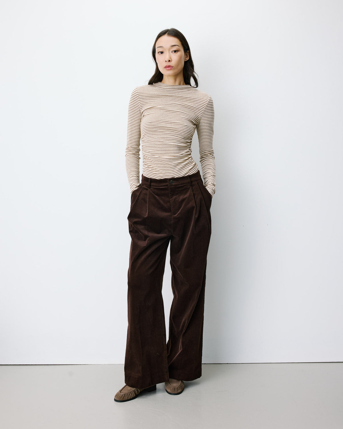 Pantalon oversize velours côtelé chocolat Abriel