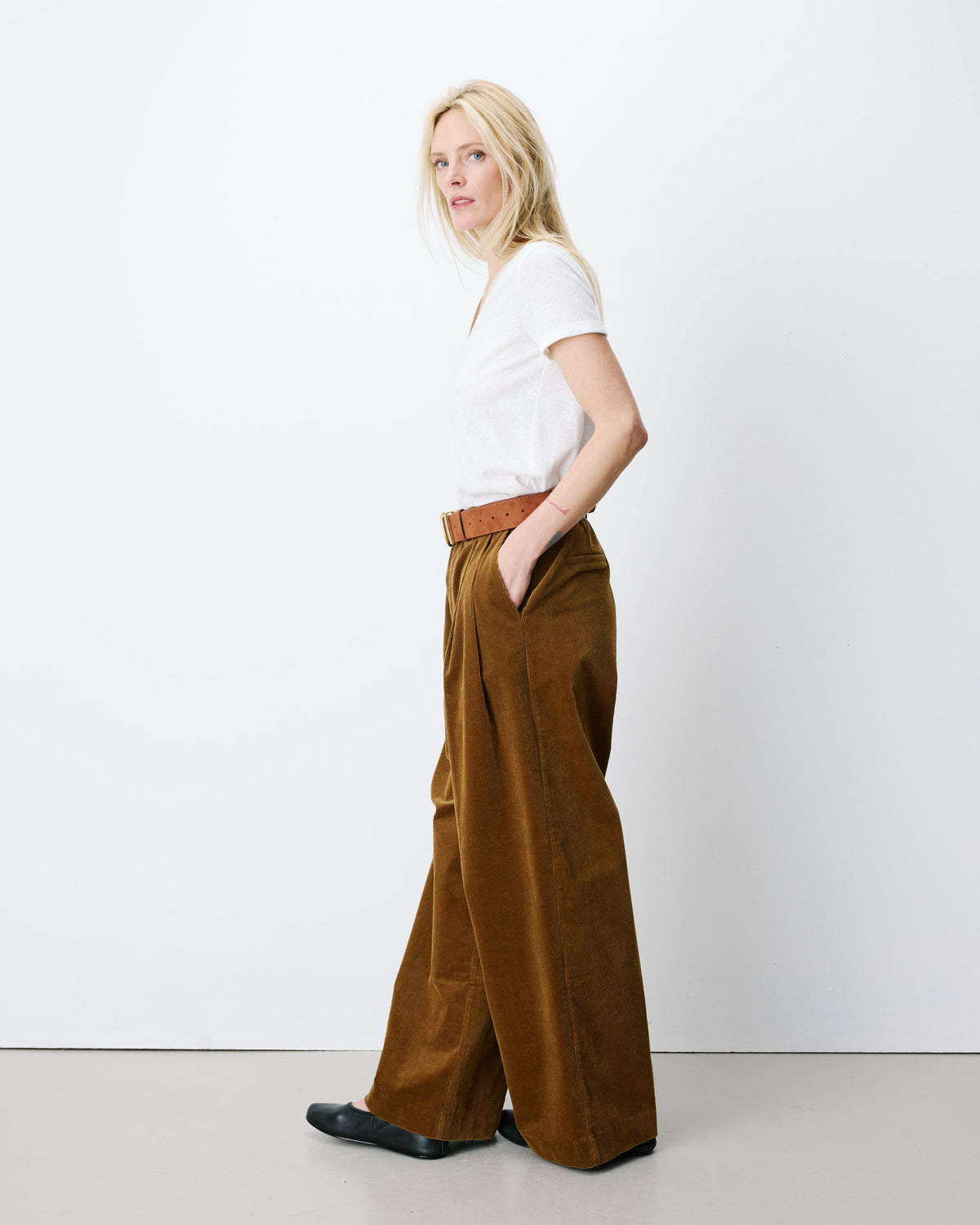 Pantalon oversize velours côtelé coffee Abriel