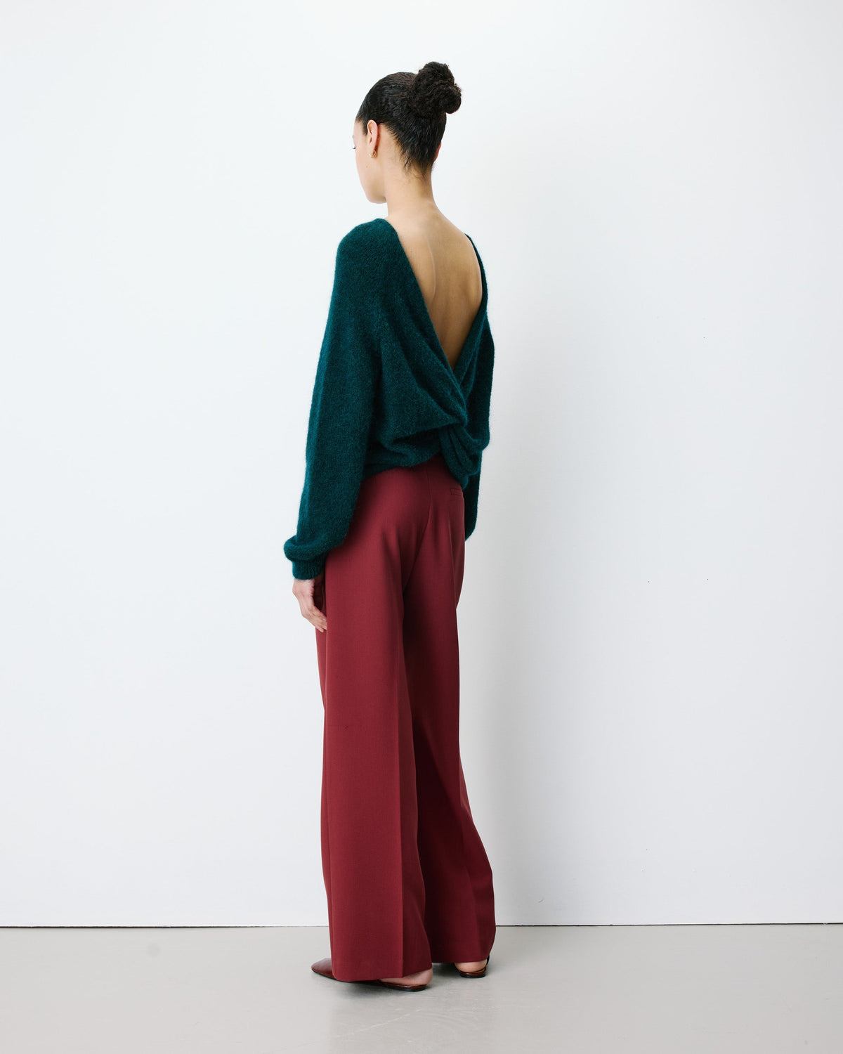 Pull ample en maille dos nu croisé emeraude Anthemis