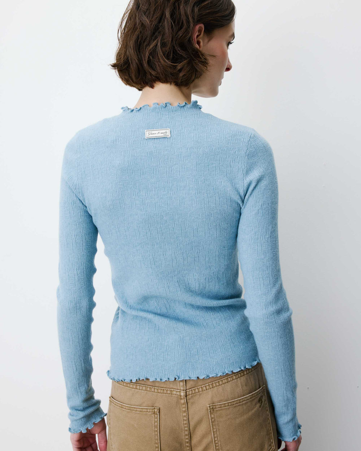 Pull ajusté en maille fine col montant bleuet Alino
