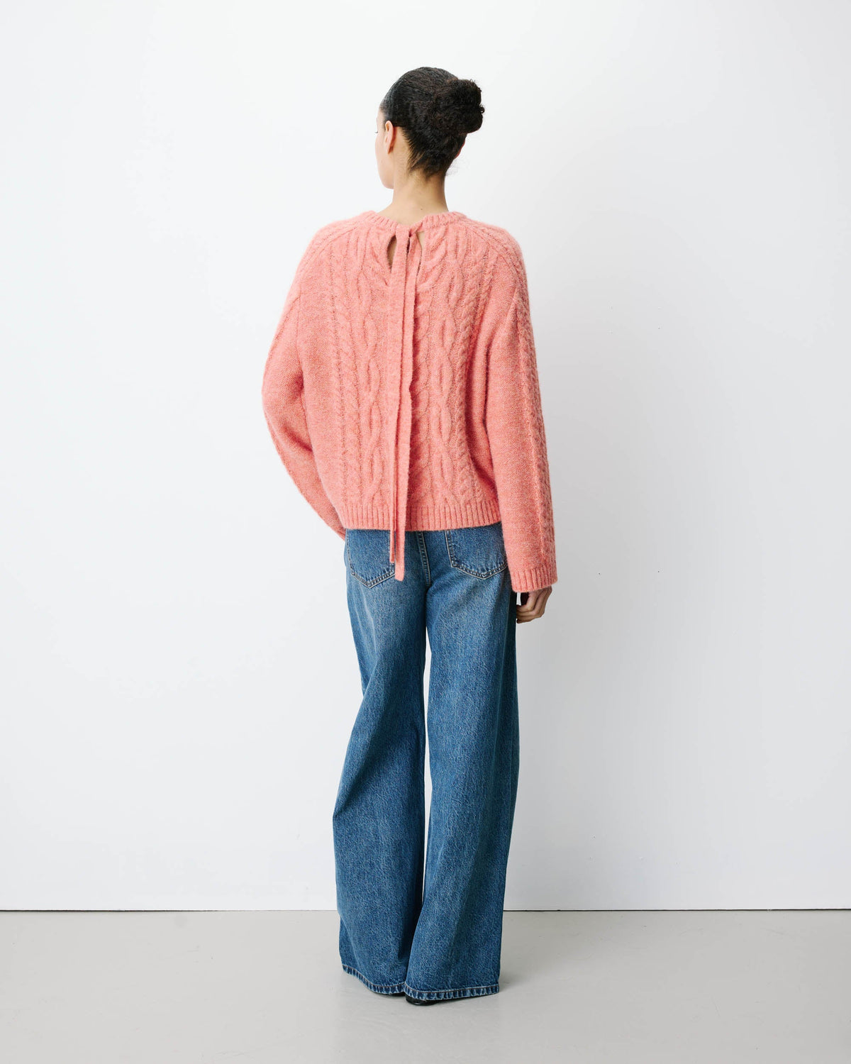 Pull torsadé à nouer au dos peche Arcelin