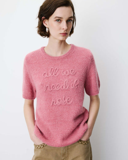 Pull manches courtes à message brodé blush Austyn