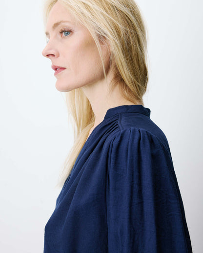 Blouse ample manches bouffantes 3/4 col V marine Auriane