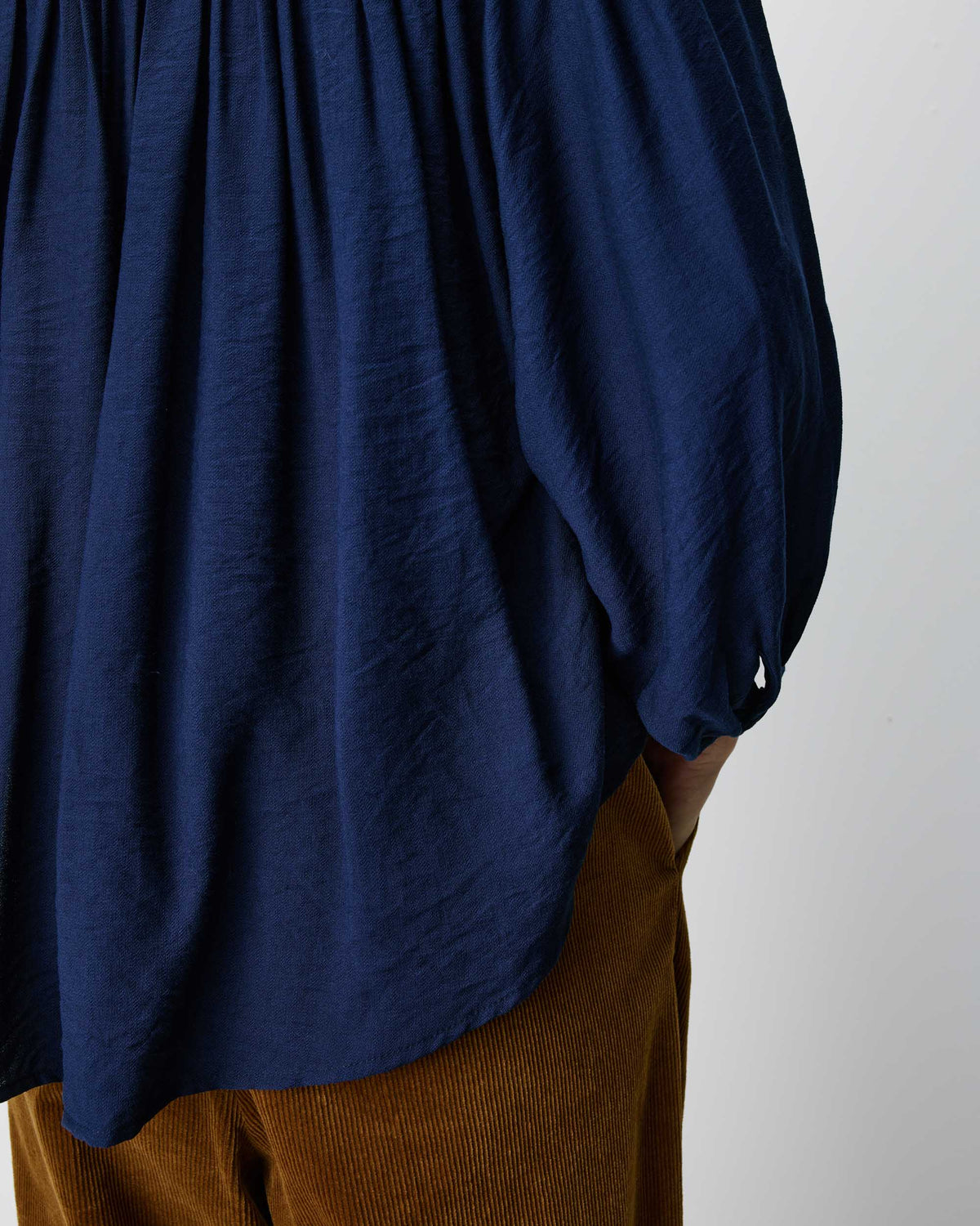 Blouse ample manches bouffantes 3/4 col V marine Auriane