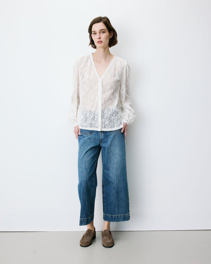 Blouse en dentelle col V manches longues ivoire Aurora