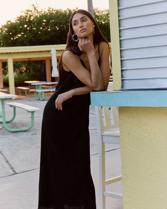Robe longue en lin col V dos nu à nouer noir Wendra