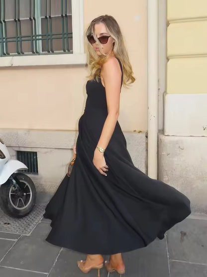 Grace | Robe midi fluide à décolleté carré