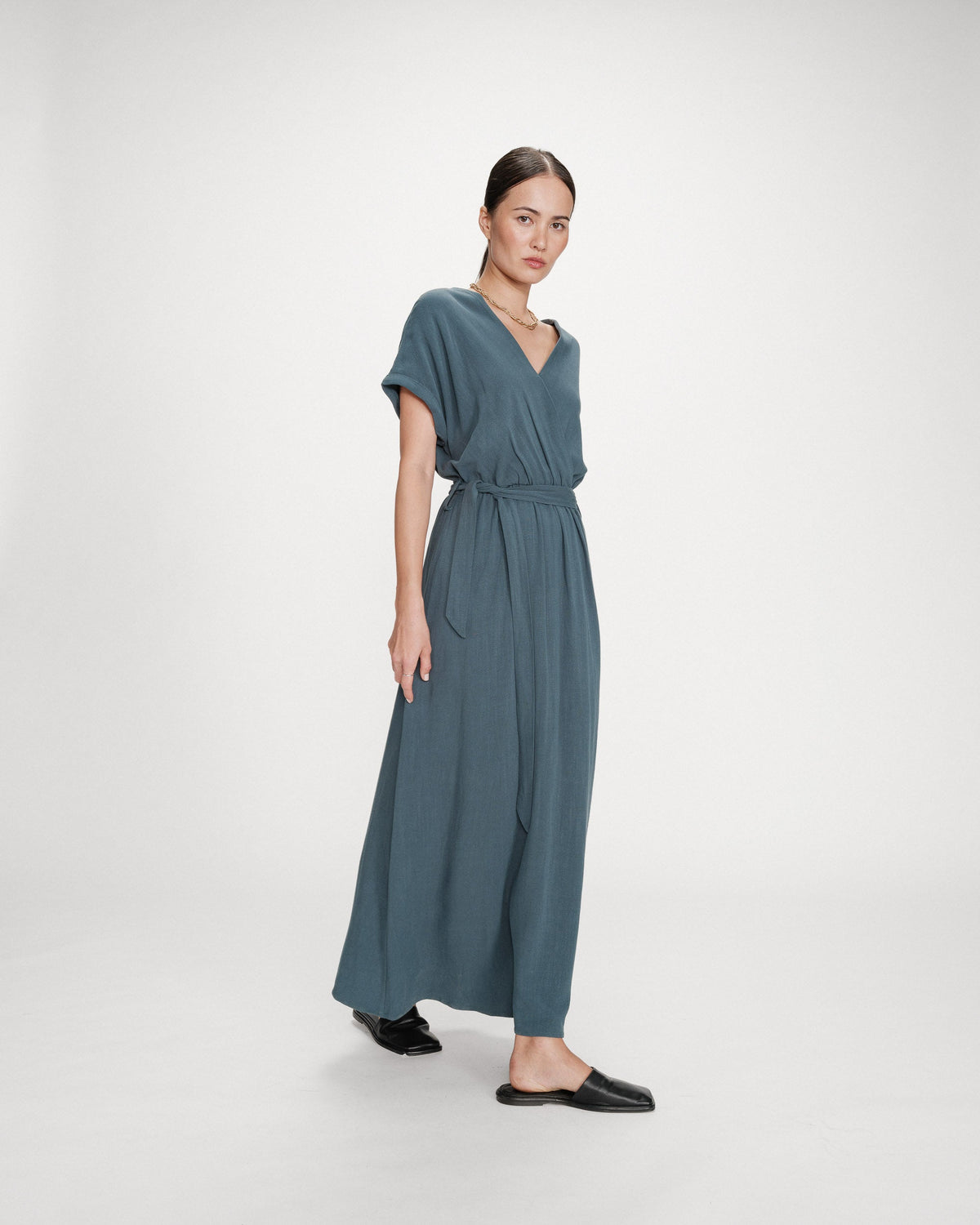 Robe longue portefeuille ceinturée emeraude Pollen
