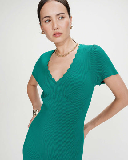 Robe courte ajustée en maille à col V vert Valeriane