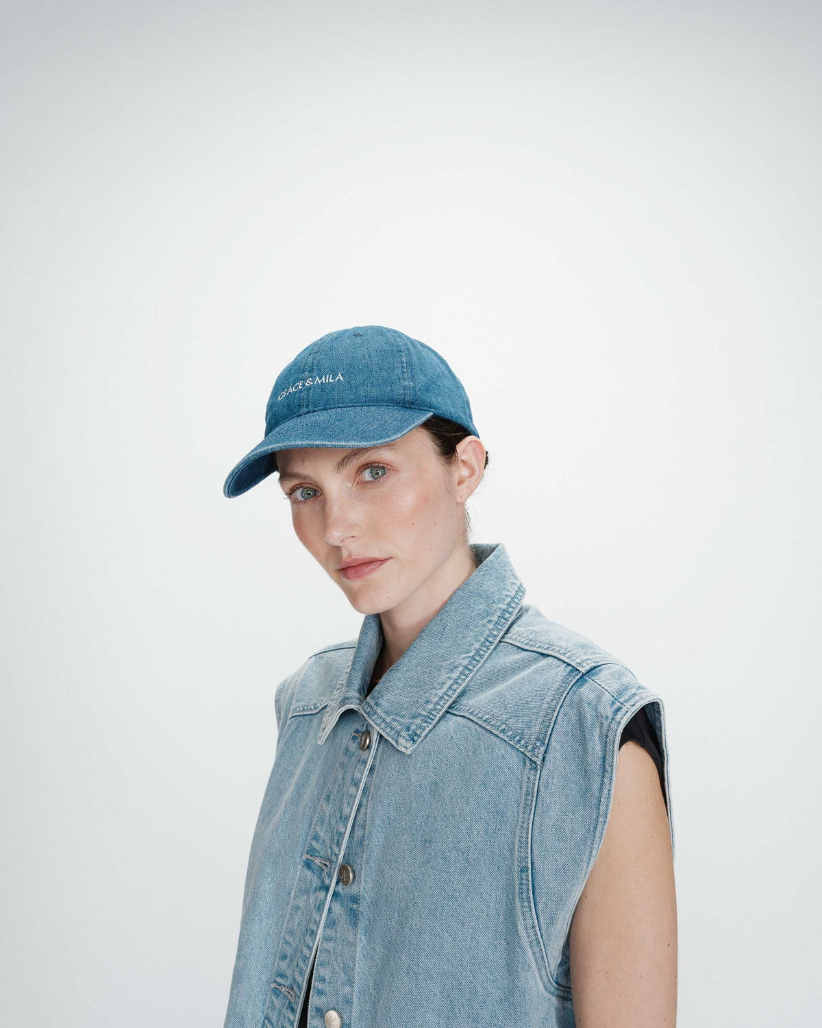 Casquette en coton réglable brodée devant mediumblue Slimane