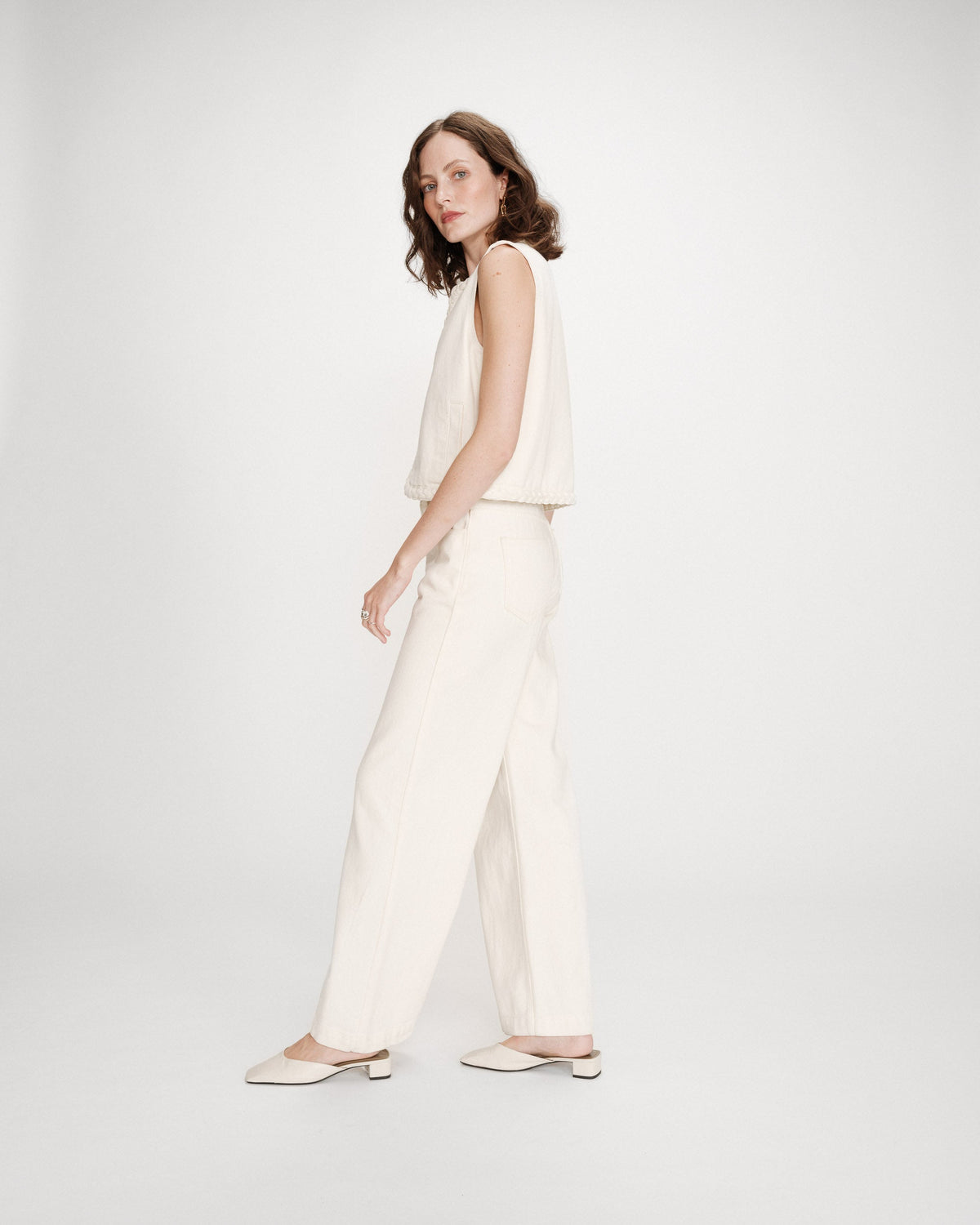 Jean large taille haute ceinture tressée ecru Jaden
