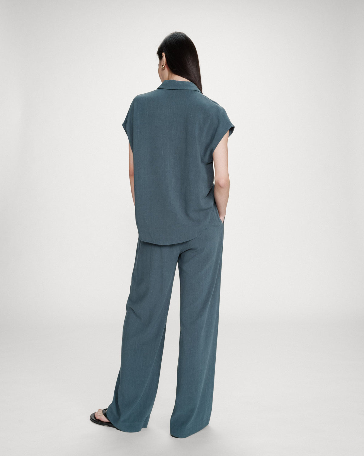 Pantalon large en lin taille haute emeraude Raven