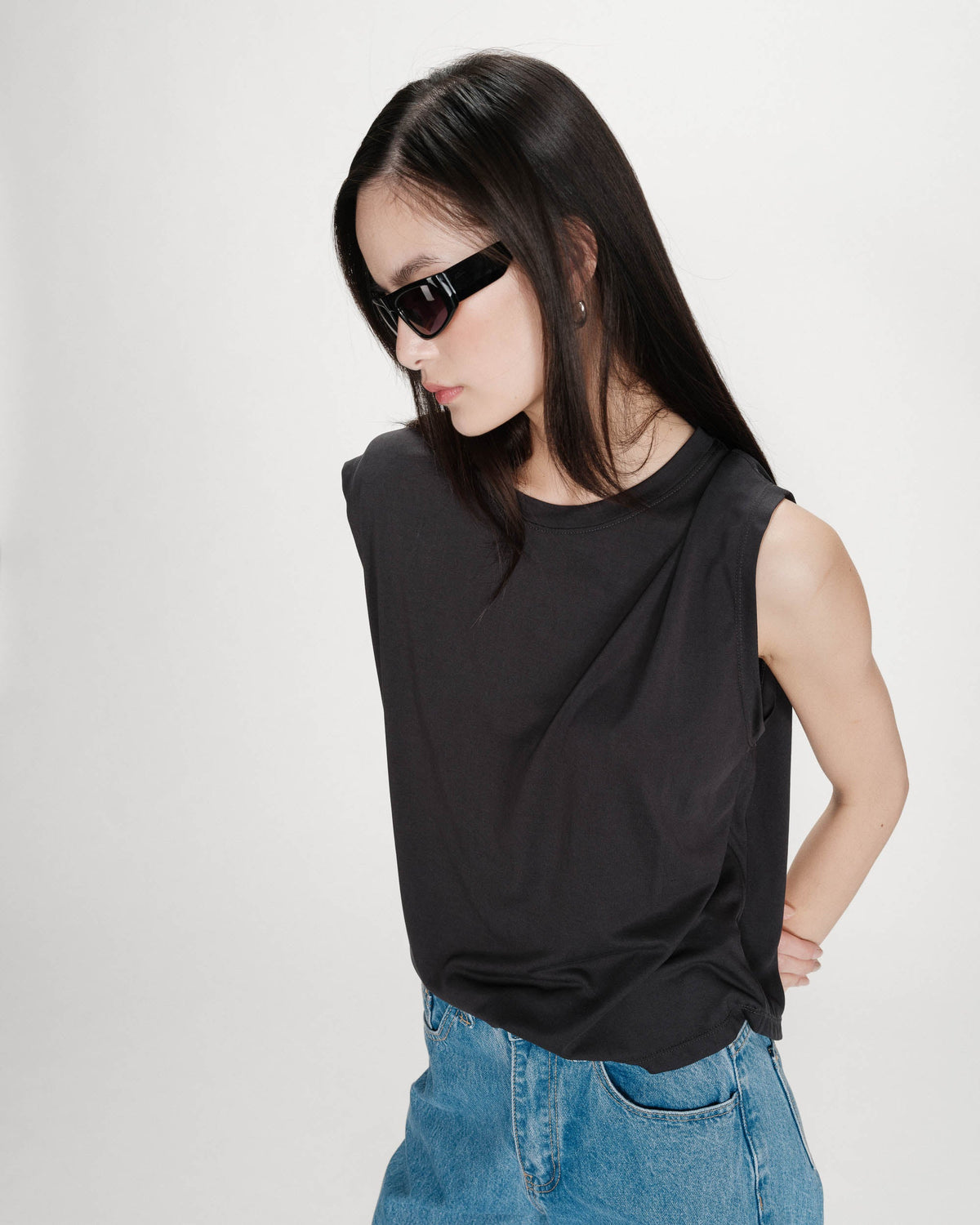 T-shirt large sans manches en modal carbone Rimbaud