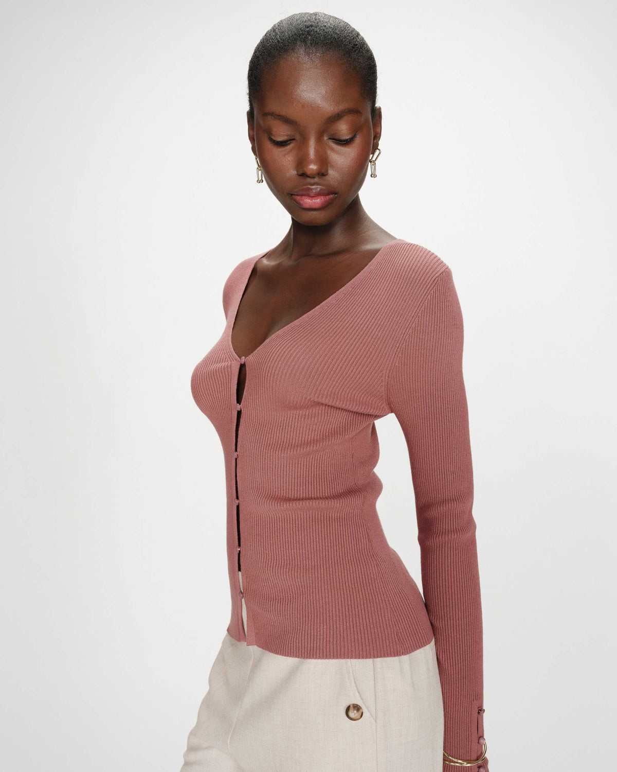 Cardigan ajusté col V manches longues terracotta Volage