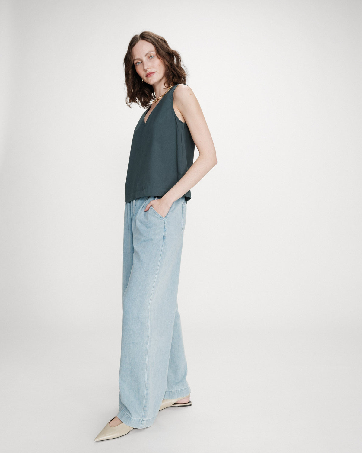 Top en coton sans manches col V emeraude Vagabond