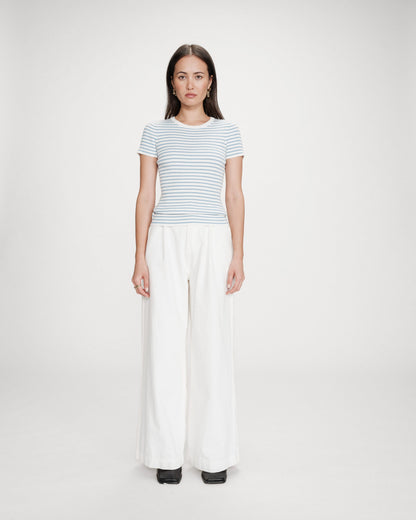 Pull en fine maille ajusté manches courtes bleuet Vendredi