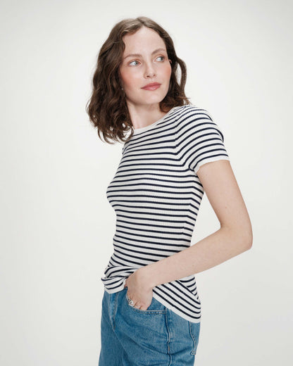 Pull en fine maille ajusté manches courtes marine Vendredi