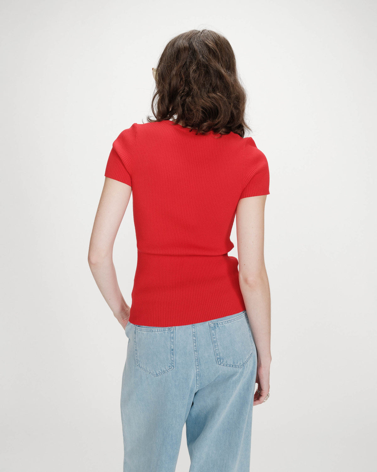 Pull en fine maille ajusté manches courtes rouge Vendredi