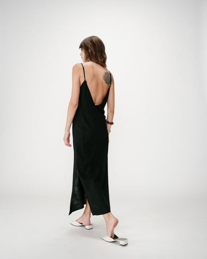 Robe longue en lin col V dos nu à nouer noir Wendra