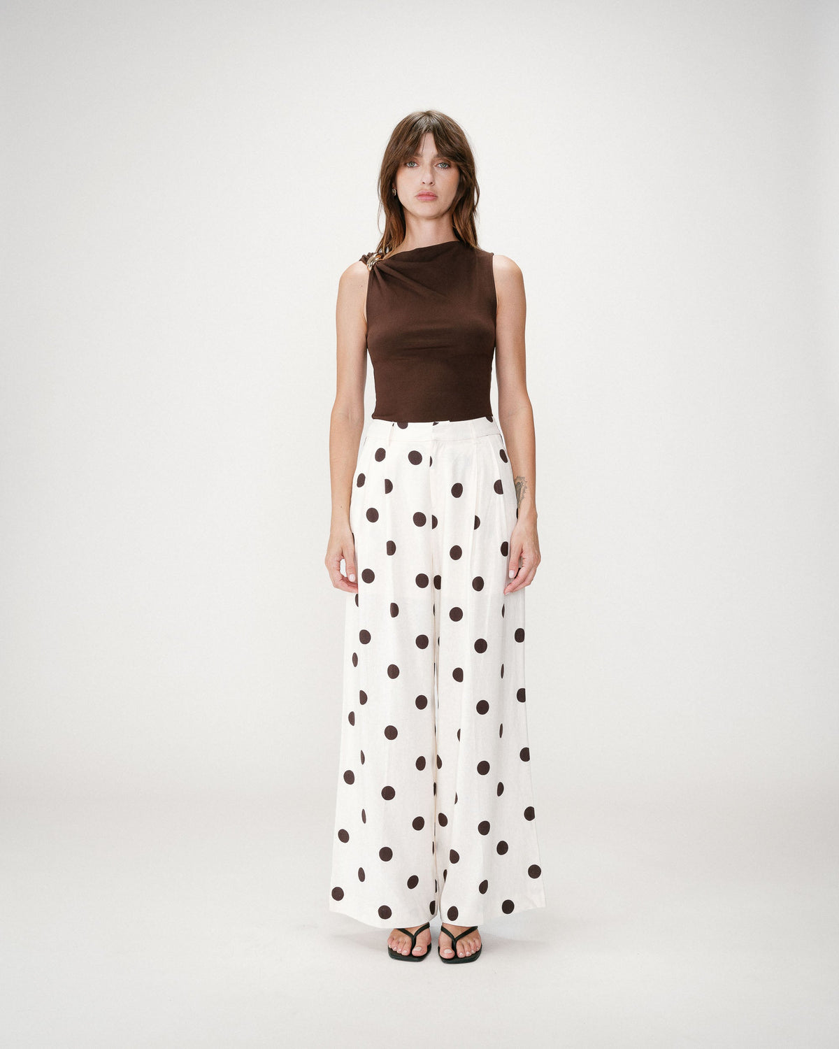 Pantalon large à pois ecru Wynell