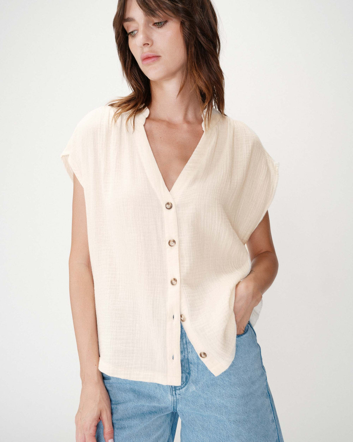 Chemise en gaze de coton manches courtes ecru Wesra