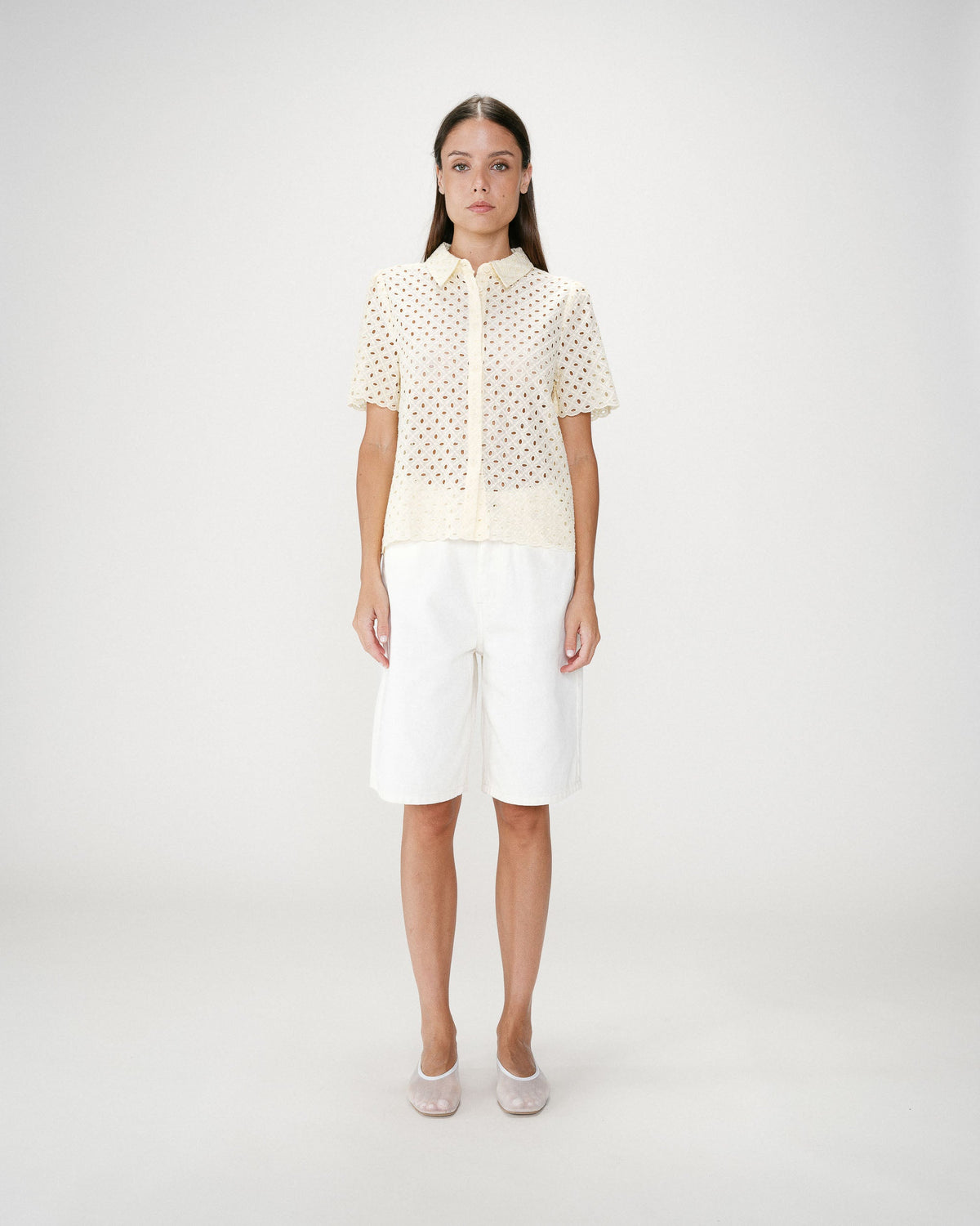 Chemise en dentelle manches courtes jaune Waverine