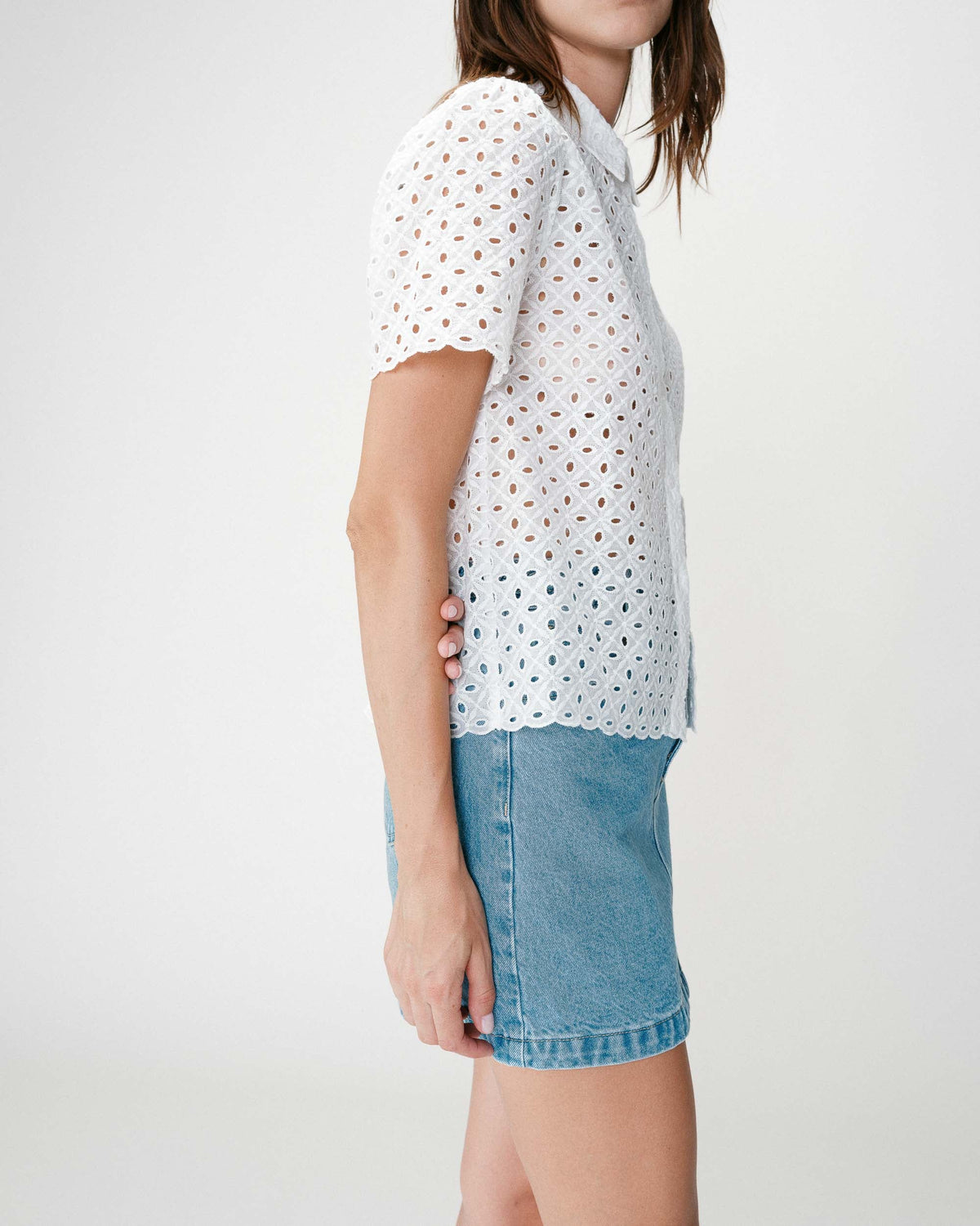 Chemise en dentelle manches courtes white Waverine