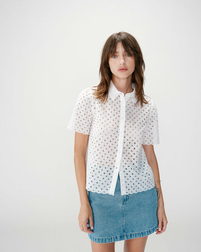 Chemise en dentelle manches courtes white Waverine